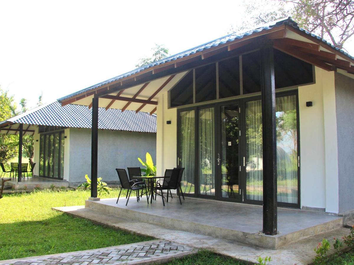 Nivadoo Resort Sigiriya Ngoại thất bức ảnh The hotel's rooms